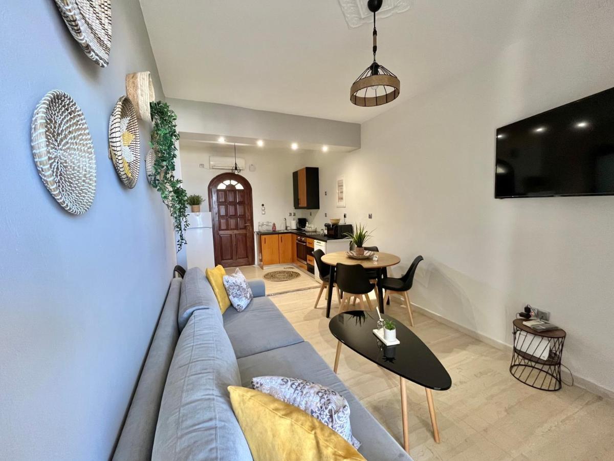 Ξενώνας Vasiliki Vathi  Ngoại thất bức ảnh