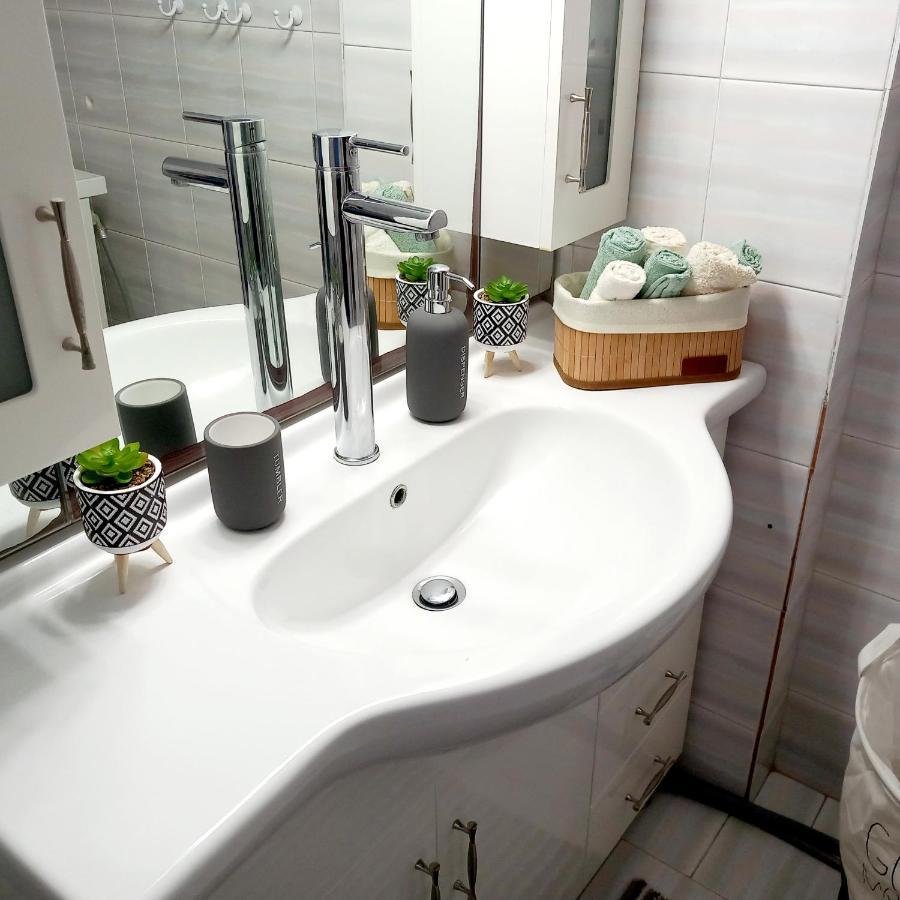 Ξενώνας Vasiliki Vathi  Ngoại thất bức ảnh
